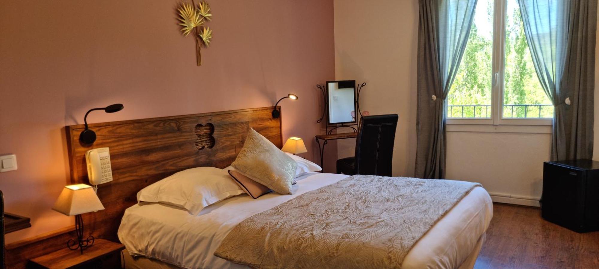 Logis Hotels Le Saint Marc Mollans-sur-Ouveze Экстерьер фото